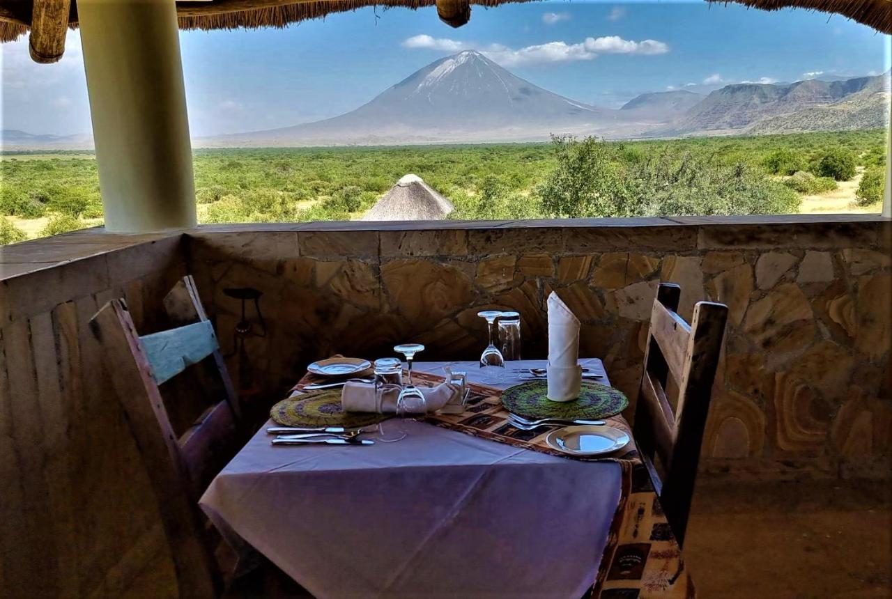 Africa Safari Lake Natron Mtowabaga Exteriör bild