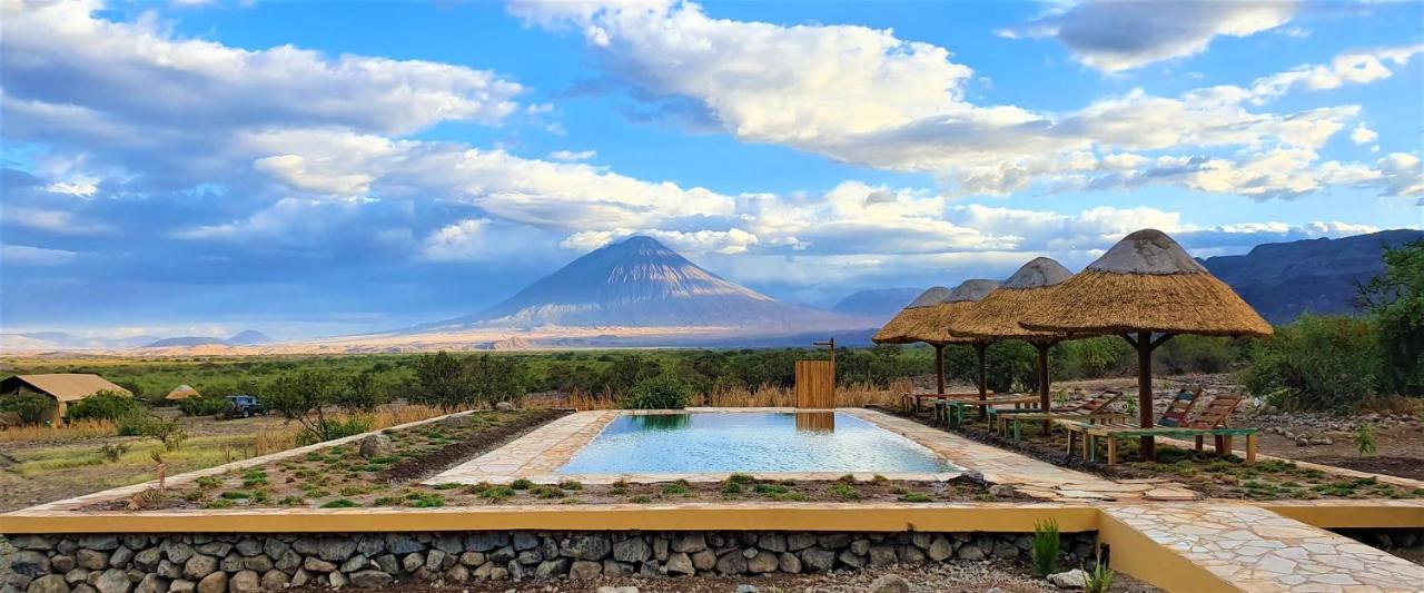 Africa Safari Lake Natron Mtowabaga Exteriör bild